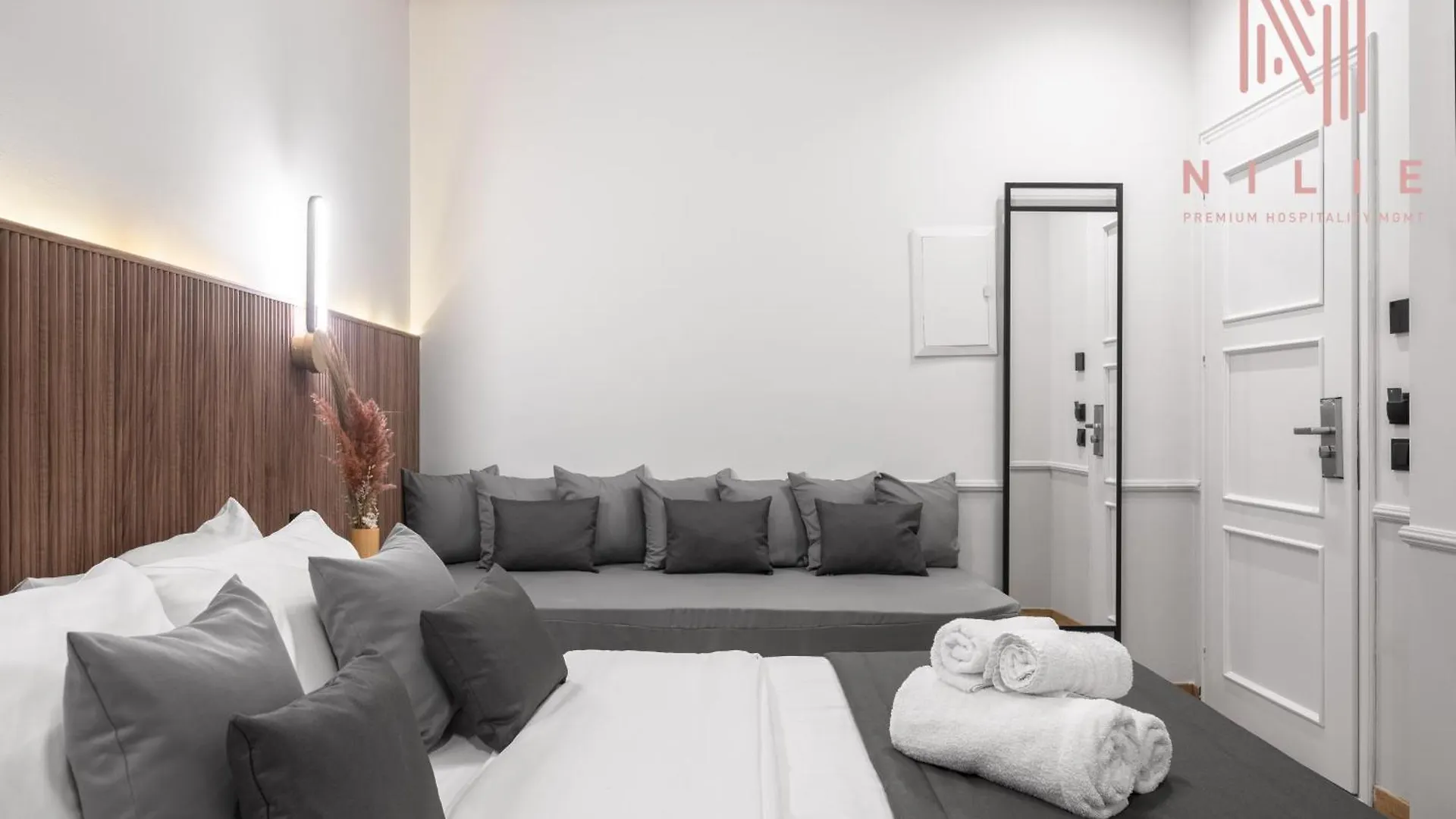 Aparthotel Esther Suites, Nilie Hospitality Mgmt Thessaloniki Greece